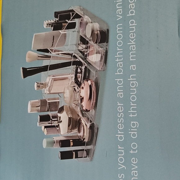 Vanity Cosmetic Organizer New - Picture 2 of 4